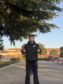 张楚梁（体育与健康专任教师、运动训练专业专任教师）